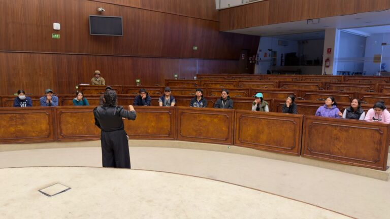 Visita Asamblea