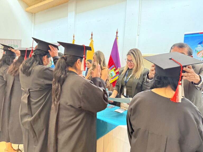 Graduación pedro moncayo